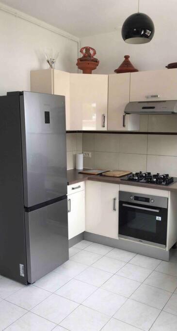 Haut De Maison Entierement Renove Avec Garage Carnoux-en-Provence Zewnętrze zdjęcie